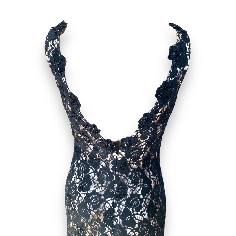 JS Boutique Lace Sleveless Bodycon Midi Dress - Picture 5 of 7